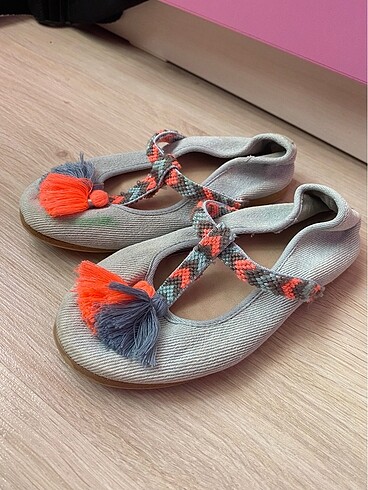 Zara baby 25 numara babet????