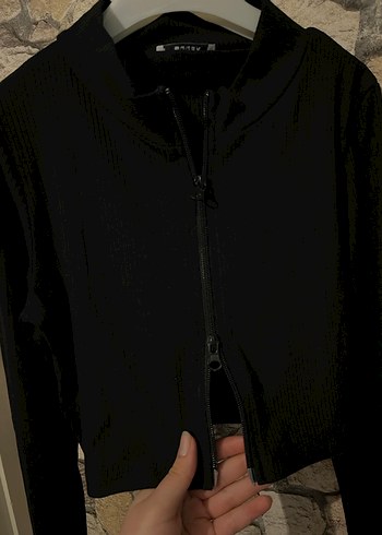 Siyah Fermuarlı Kısa Kesim Kadın Ceket - Görsel 3