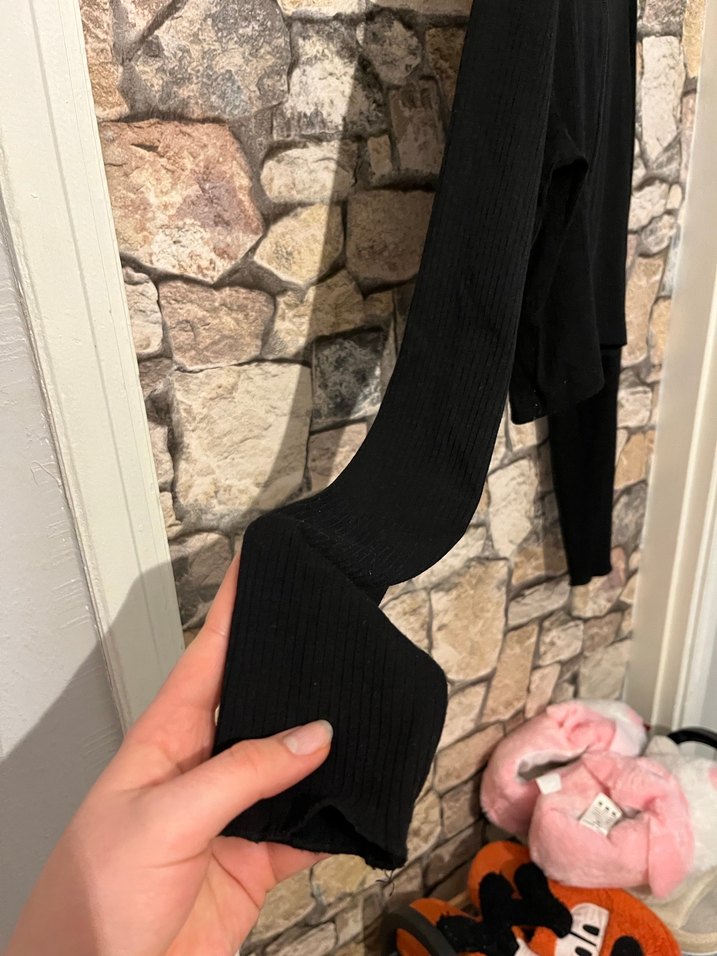 Siyah Fermuarlı Kısa Kesim Kadın Ceket - Görsel 2