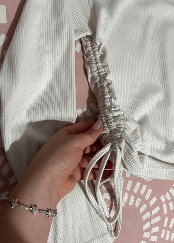 Beyaz Uzun Kollu Crop Top - Görsel 4