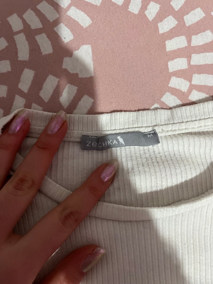 Beyaz Uzun Kollu Crop Top - Görsel 5