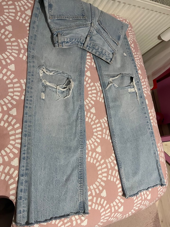 Nakışlı Düğmeli Mavi Midi Kot Pantolon - Görsel 4