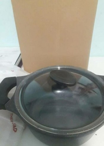 Cam Kapaklı Siyah Tencere
