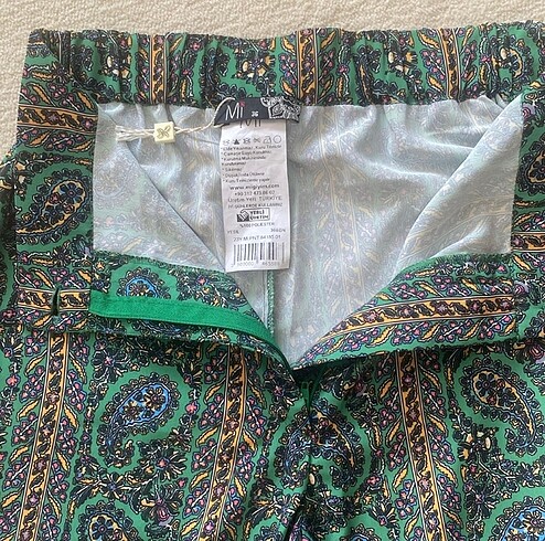 s Beden Ekol#Mi?#Şal desenli#pantolon#