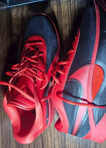 Kırmızı Siyah Basketbol Ayakkabısı - Görsel 4