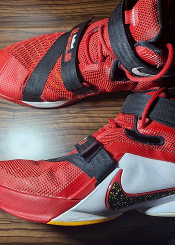 Lebron James Basketbol Ayakkabısı - Görsel 2