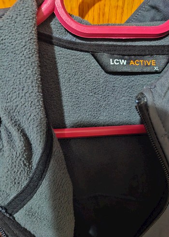 Gri Fermuarlı Erkek Kapüşonlu Mont - Görsel 2