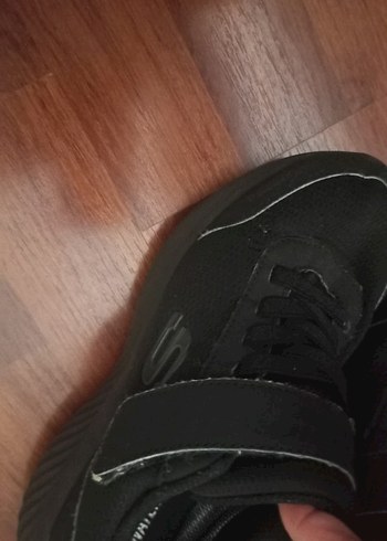 Erkek Çocuk Siyah Cırt Cırtlı Spor Ayakkabı