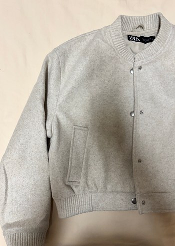 Zara Gri Düğmeli Kadın Bomber Ceket