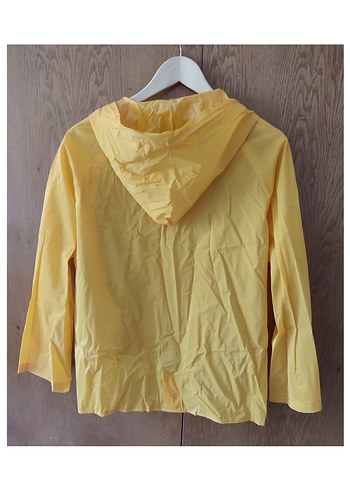 Sarı Midi Düğmeli Kadın Yağmurluk - Görsel 4