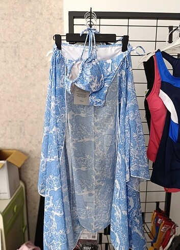 Sıfır etiketli bikini pareolu tkm - Görsel 7