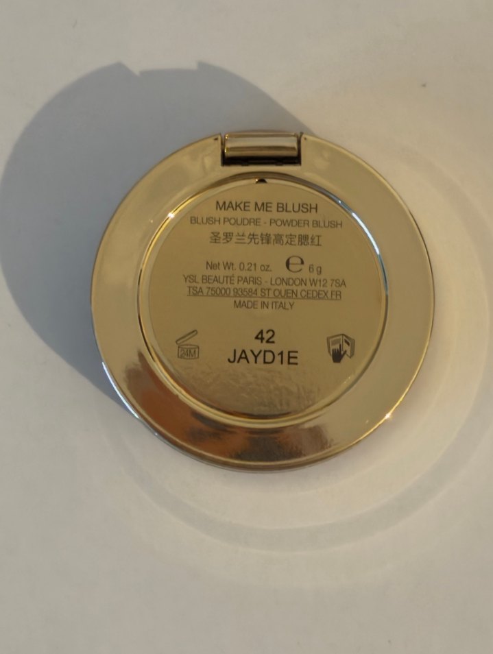 Yves Saint Laurent Parlak Pembe Allık - Görsel 4