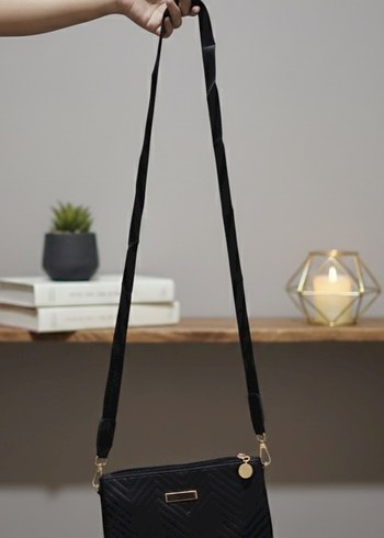 Siyah Minimalist Fermuarlı Kadın Çanta - Görsel 3