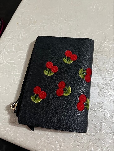 kirazlı cüzdan