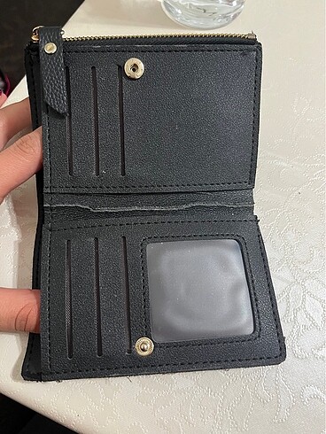 Diğer kirazlı cüzdan