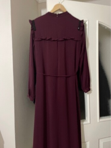 42 Beden Armine bordo renk elbise