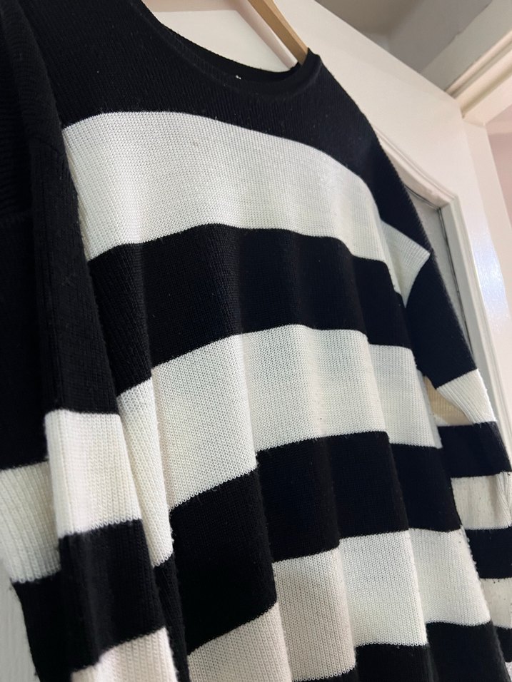 Çizgili Kadın Triko Kazak - Görsel 4