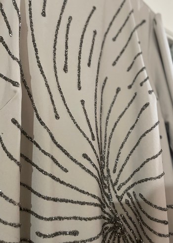 Bej Uzun Kollu Baskılı Kadın Elbise - Görsel 3