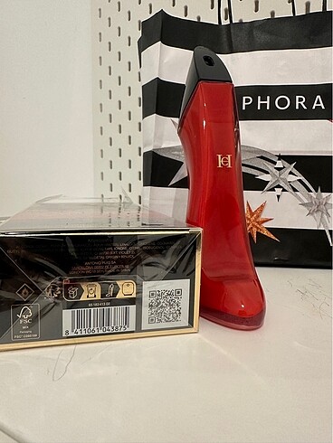 Beden GOOD GIRL CAROLINA HERRERA NEW YORK