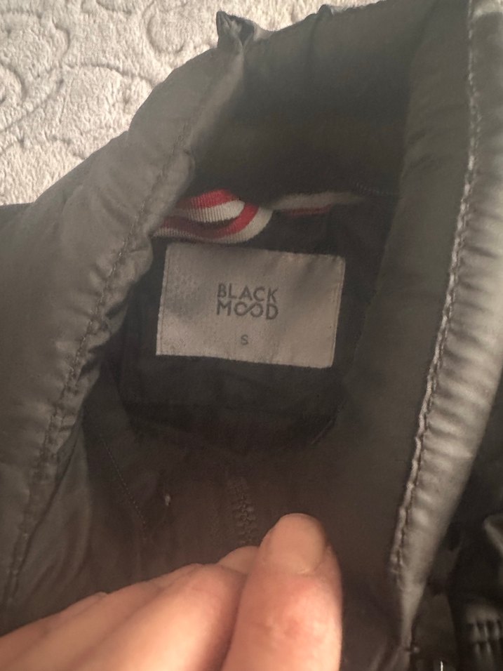 Siyah Fermuarlı Erkek Yelek - Görsel 2