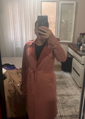 Pembe Süet Kemerli Uzun Kadın Trençkot - Görsel 3