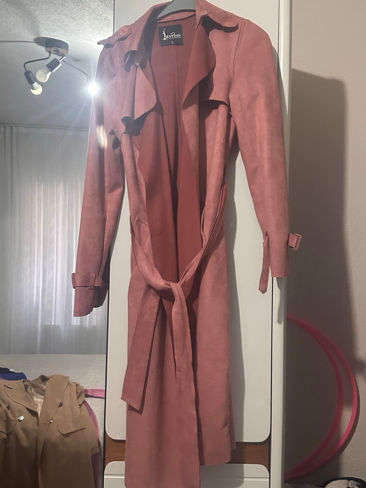 Pembe Süet Kemerli Uzun Kadın Trençkot - Görsel 2