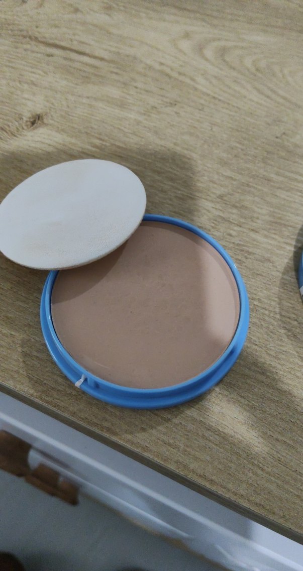 Rimmel Kind & Free Mavi Parlak Pudra 10g - Görsel 3