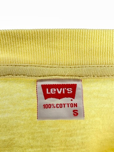 s Beden sarı Renk Levis T-shirt %70 İndirimli.