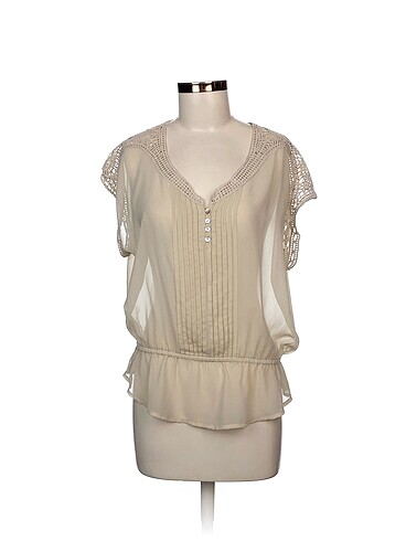 Pull and Bear Bluz %70 İndirimli.