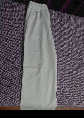 Beyaz Midi Kumaş Pantolon - Görsel 3