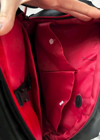 Siyah HP OMEN 17.3 inç Sırt Çantası - Görsel 3