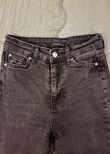 Gri Kadın Flare Kot Pantolon - Görsel 3