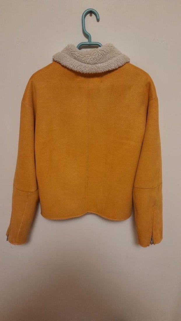 Zara İçi Kürklü Hardal Kaban - Görsel 2