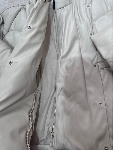 Stradivarius Deri mont