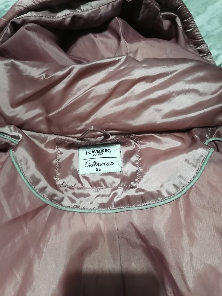 Kadın şişme mont - Görsel 3