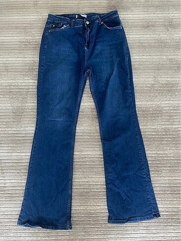 İspanyol paça kot pantalon