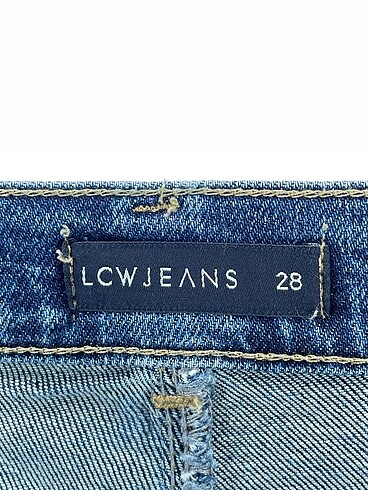 28 Beden mavi Renk LC Waikiki Jean / Kot %70 İndirimli.