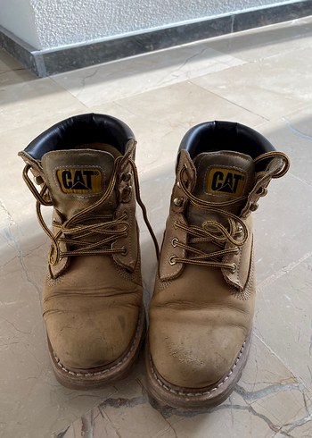 CAT Kahverengi Erkek Bot 42 numara