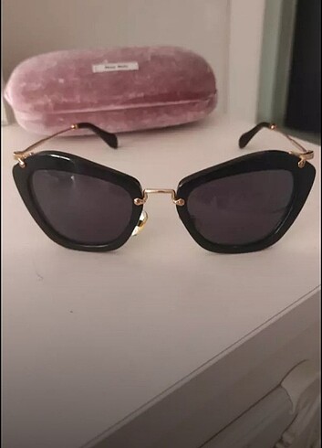 Beden siyah Renk Miu miu gözlük