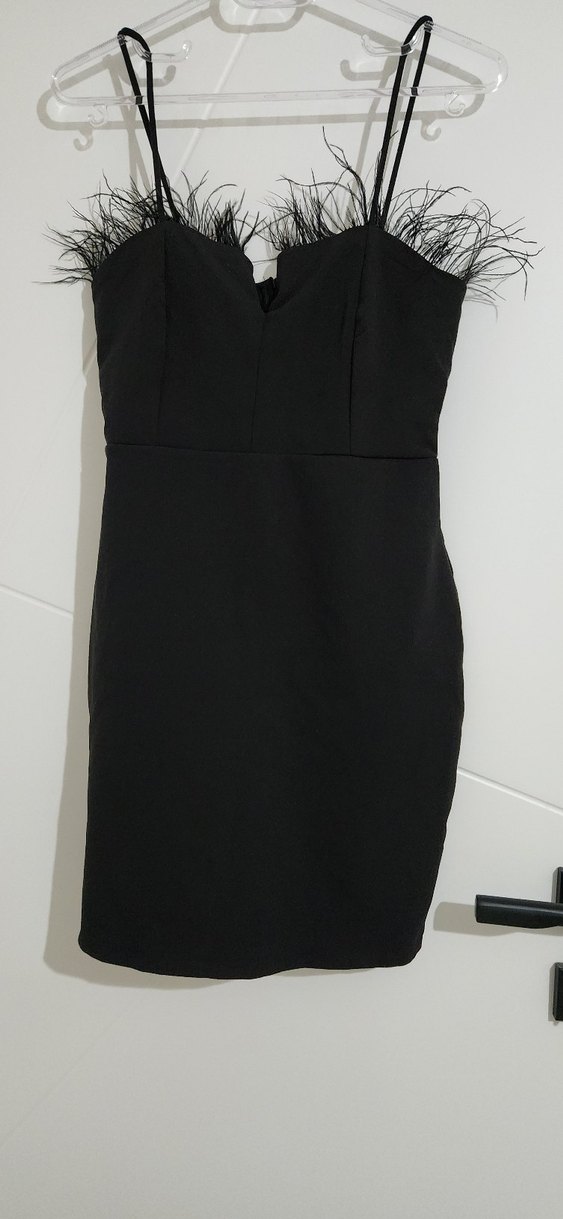 Siyah Tüy Detaylı Midi Siyah Elbise - Görsel 2