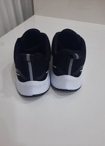 36 Beden siyah Renk Bayan nike spor ayakkabi