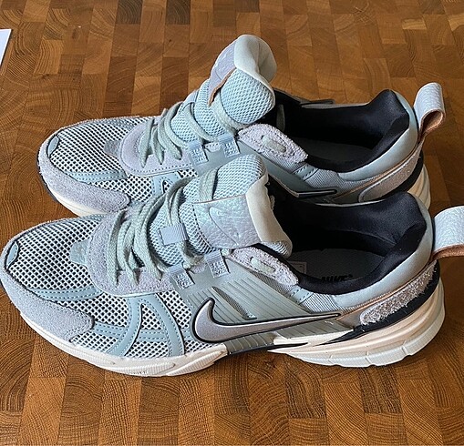Nike V2K spor ayakkabı
