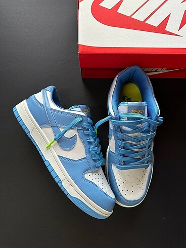 Nike Dunk Low Retro