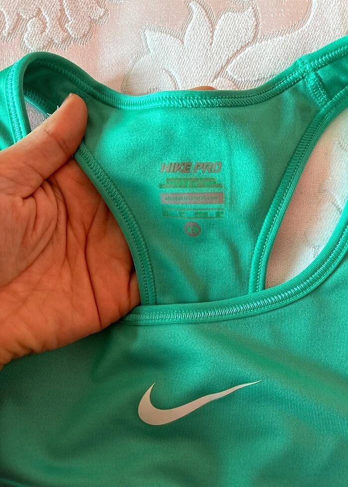 Nike sporcu sütyeni - Görsel 2