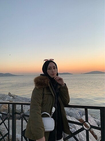 Kısa mont