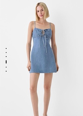 bershka elbise