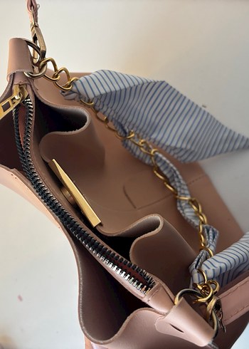 Bej Zincir Detaylı Deri Kadın Çanta - Görsel 3