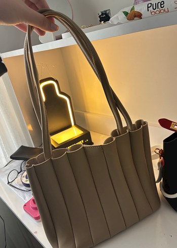 Pilise Detaylı Bej Deri Kadın Çanta - Görsel 2