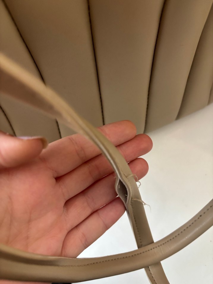 Pilise Detaylı Bej Deri Kadın Çanta - Görsel 3