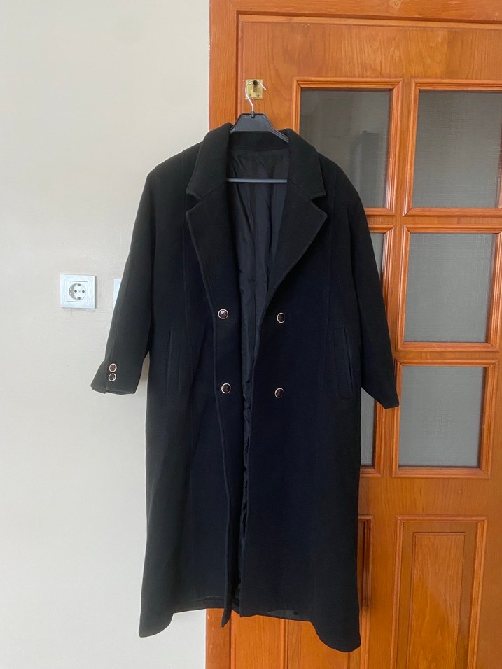 Kadın uzun siyah kaban - Görsel 5